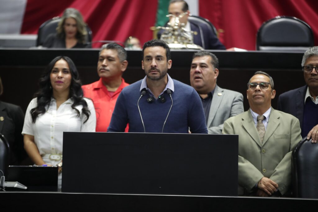 Toño López Llama a Dejar de Lucrar con la Muerte de Carlos Manzo Durante Discusión del Presupuesto de Egresos