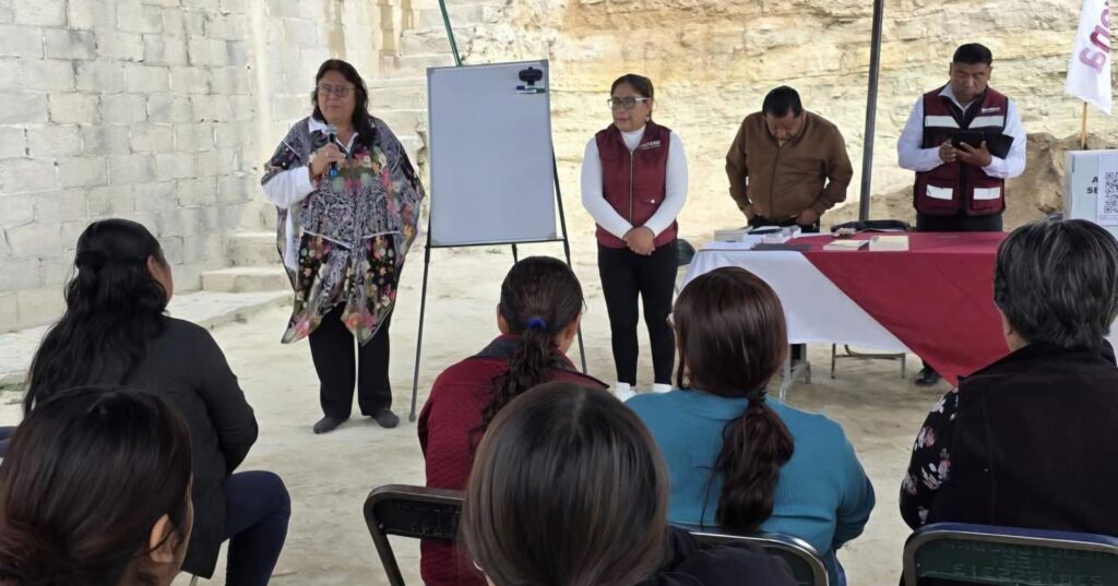 Mediante el voto libre conformó el Comité seccional 2887 de Morena en San Diego Chalma: Charito Orozco