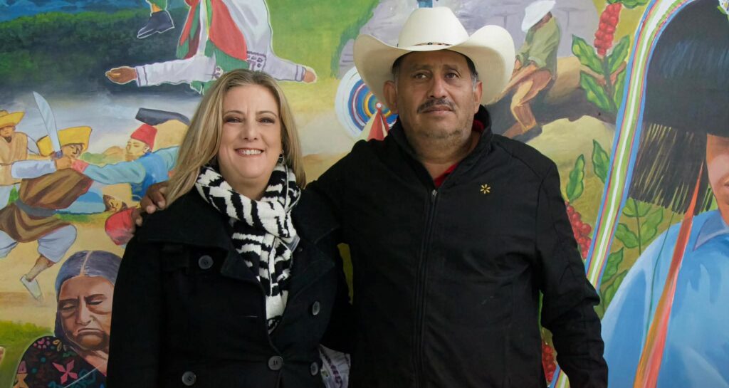 Diputada MARILYN BALLESTEROS sostiene encuentro con alcaldes de Cuautempan, Tetela de Ocampo y Huehuetla