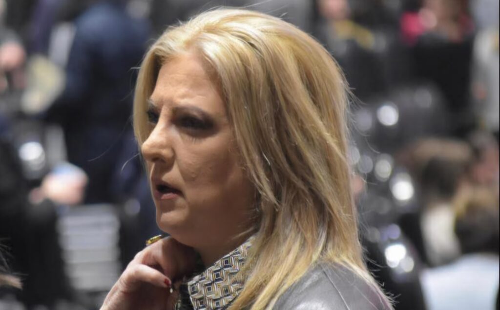 Nuestra Constitución vive la transformación del México libre, igualitario y soberano: MARILYN BALLESTEROS