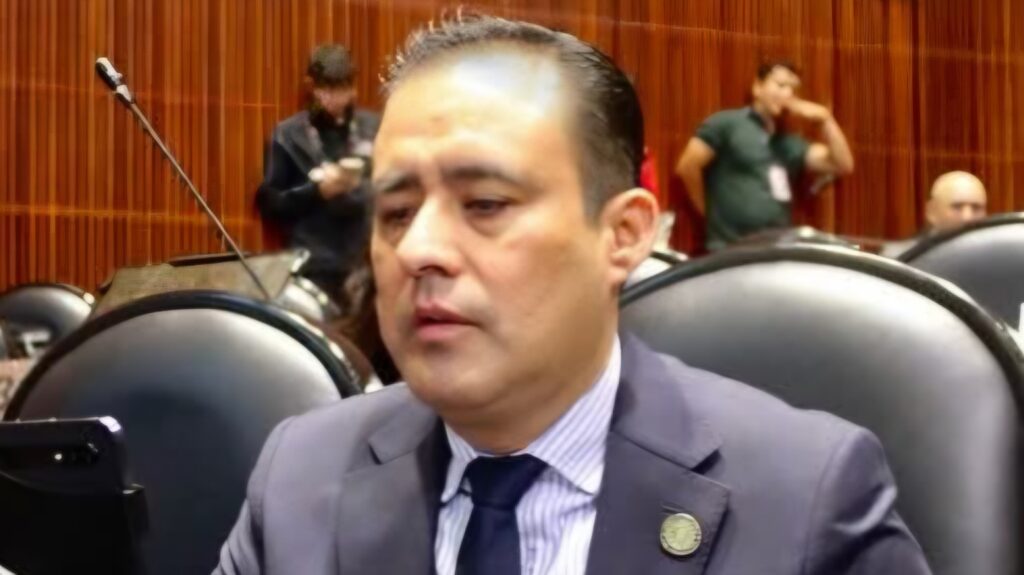 Congreso aprobó incluir el derecho a la desconexión digital impulsada por el Diputado EDUARDO CASTILLO